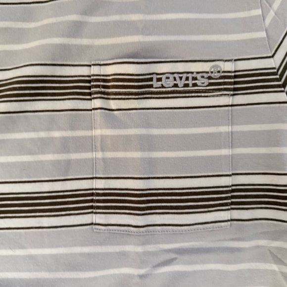 Levi’s Striped Pocket Tee | Grey Horizontal Stripes | Men’s XS Relaxed Fit - Picture 2 of 4
